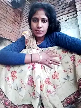 Snapshot of MISS-KAYA chatting on 10/24/25, 01:57 MISS-KAYA online show from 10/24/25, 01:57