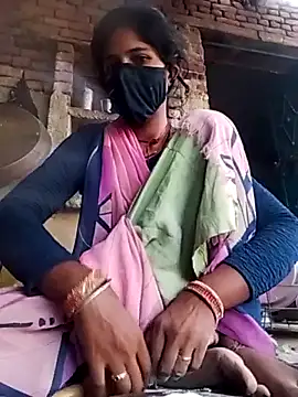 Snapshot of MISS-KAYA chatting on 11/04/25, 02:54 MISS-KAYA online show from 11/04/25, 02:54