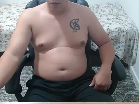 Snapshot of Carloskasado chatting on 11/08/25, 09:02 Carloskasado online show from 11/08/25, 09:02