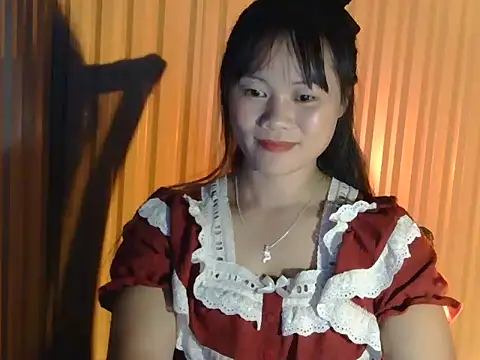 Sisi dy01 online show from 10/04/25, 12:36