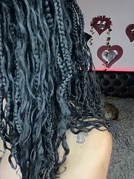 Babylulu b online show from 11/27/25, 03:36