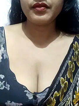 spicysuhana online show from 10/08/25, 04:37