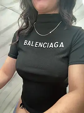 Voyerra g online show from 12/05/25, 02:47