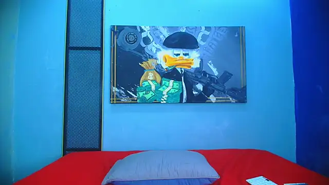 Snapshot of Cristal_hott1 chatting on 11/28/25, 08:22 Cristal hott1 online show from 11/28/25, 08:22