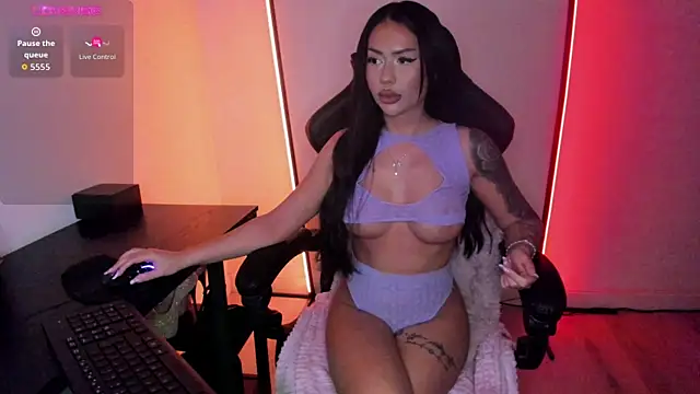 alisonrouge online show from 12/18/25, 07:42