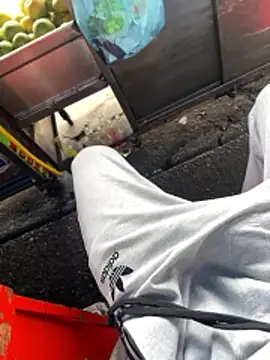 Snapshot of diegoand0911 chatting on 04/09/26, 02:22 diegoand0911 online show from 04/09/26, 02:22