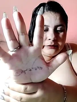 Ayma1983 online show from 11/12/25, 11:10