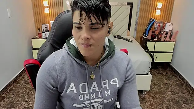 KAROLLJONES1 online show from 09/29/25, 02:49