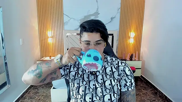 KAROLLJONES1 online show from 05/29/26, 12:25