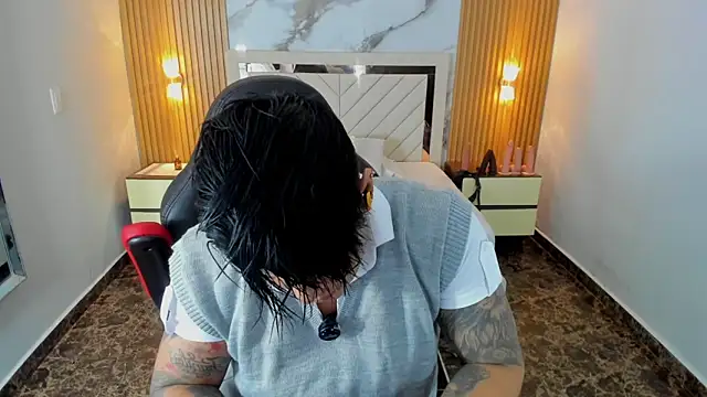 KAROLLJONES1 online show from 05/30/26, 12:35