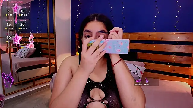 Snapshot of ambar_lover chatting on 09/26/25, 08:02 ambar lover online show from 09/26/25, 08:02