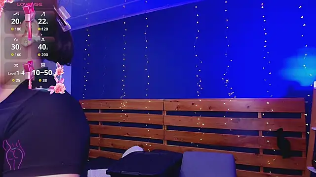 Snapshot of ambar_lover chatting on 10/21/25, 07:36 ambar lover online show from 10/21/25, 07:36