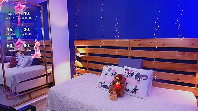 Snapshot of ambar_lover chatting on 10/24/25, 08:05 ambar lover online show from 10/24/25, 08:05