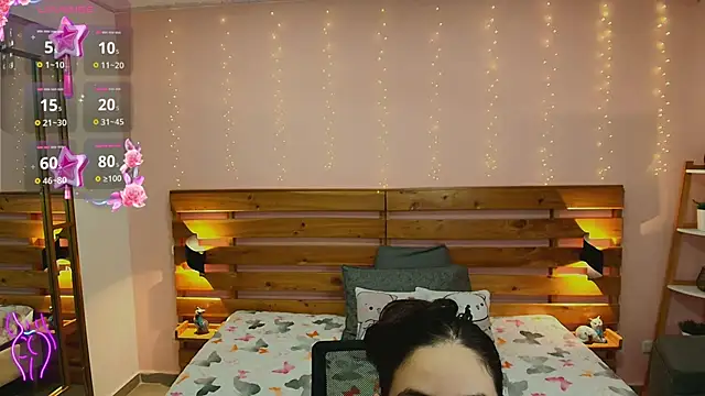 Snapshot of ambar_lover chatting on 11/21/25, 07:45 ambar lover online show from 11/21/25, 07:45