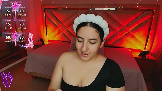 Snapshot of ambar_lover chatting on 11/30/25, 08:13 ambar lover online show from 11/30/25, 08:13