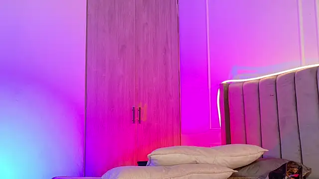 Ice Princess  online show from 03/28/26, 12:05