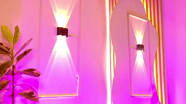 Ice Princess  online show from 04/15/26, 06:31