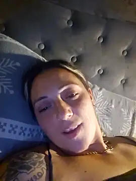 Snapshot of passioneeterna chatting on 09/19/25, 09:48 passioneeterna online show from 09/19/25, 09:48