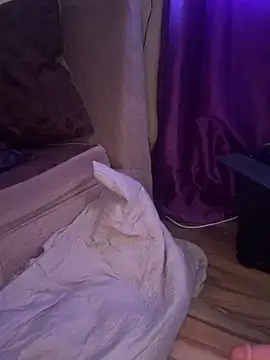 Snapshot of princesaliay chatting on 10/08/25, 01:20 princesaliay online show from 10/08/25, 01:20