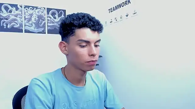 Room 69x online show from 11/21/25, 03:05