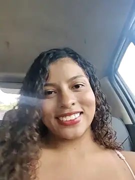 Snapshot of Lulupeach69 chatting on 10/30/25, 09:04 Lulupeach69 online show from 10/30/25, 09:04