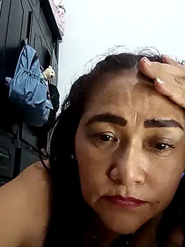 Snapshot of linda_luna29 chatting on 09/28/25, 03:12 linda luna29 online show from 09/28/25, 03:12