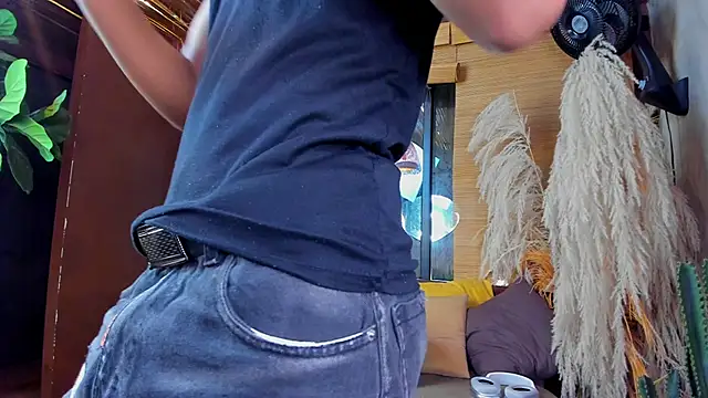 AlanCutee online show from 11/28/25, 11:46