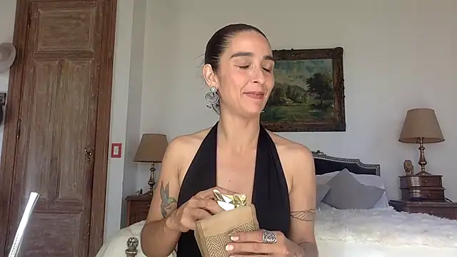 venuslibre online show from 10/04/25, 01:20