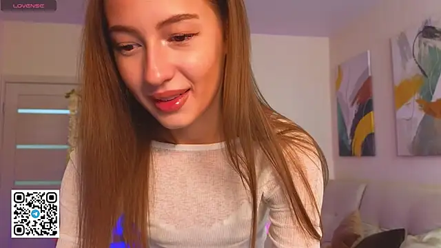 EsyaMeglin online show from 10/05/25, 02:10