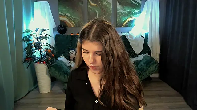 AnoraDark online show from 10/15/25, 08:09