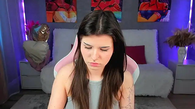 AnoraDark online show from 04/17/26, 02:20