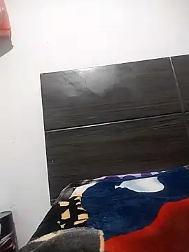 monjita suyo online show from 04/24/26, 06:32