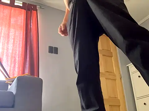 miker1239 online show from 11/23/25, 05:13