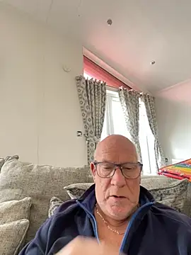 philefc online show from 04/01/26, 10:49