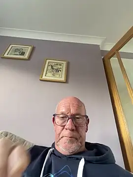 philefc online show from 06/09/26, 06:30