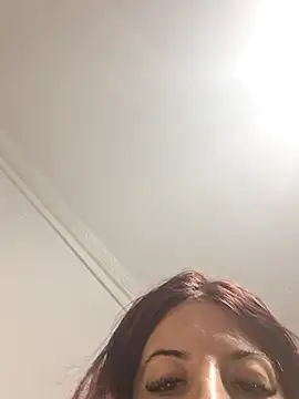 Anayssa  online show from 10/16/25, 08:32