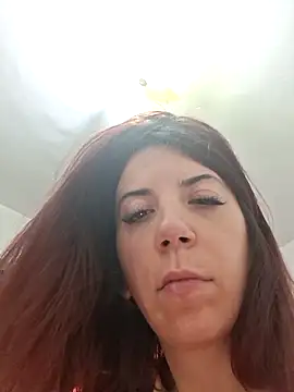 Anayssa  online show from 02/15/26, 07:21