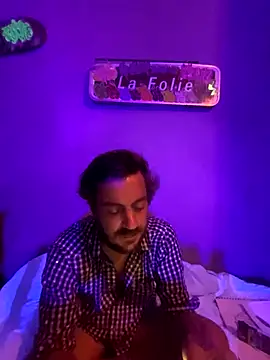 Snapshot of 3615-ULLA chatting on 11/22/25, 05:17 3615-ULLA online show from 11/22/25, 05:17