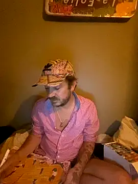 Snapshot of 3615-ULLA chatting on 11/29/25, 06:05 3615-ULLA online show from 11/29/25, 06:05