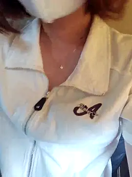 Snapshot of aloan_Tk chatting on 09/09/25, 02:00 aloan Tk online show from 09/09/25, 02:00