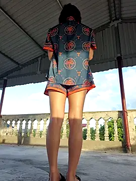 Snapshot of aloan_Tk chatting on 09/18/25, 11:18 aloan Tk online show from 09/18/25, 11:18