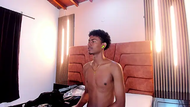 FYKMOR 1 online show from 10/16/25, 04:02