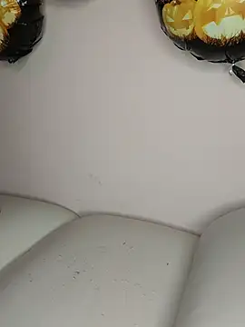 KARISHMA-STRIP online show from 10/29/25, 06:20