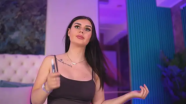 KendraMoon online show from 09/18/25, 02:41