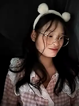 saronla 03 online show from 09/15/25, 03:12