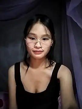 saronla 03 online show from 11/11/25, 04:07