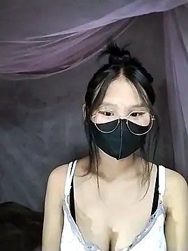 saronla 03 online show from 11/16/25, 06:41