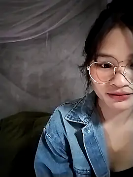 saronla 03 online show from 12/20/25, 02:07