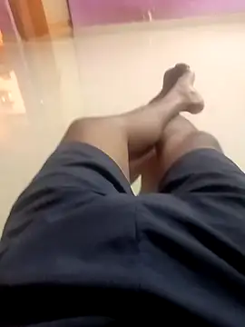 Snapshot of newboygoa chatting on 09/08/25, 02:27 newboygoa online show from 09/08/25, 02:27