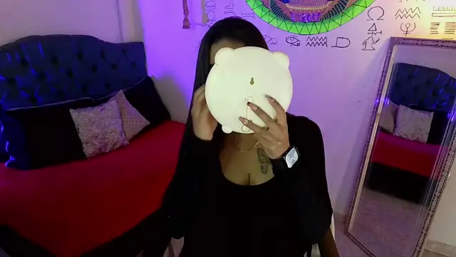 Snapshot of miss_anto chatting on 10/21/25, 03:29 miss anto online show from 10/21/25, 03:29